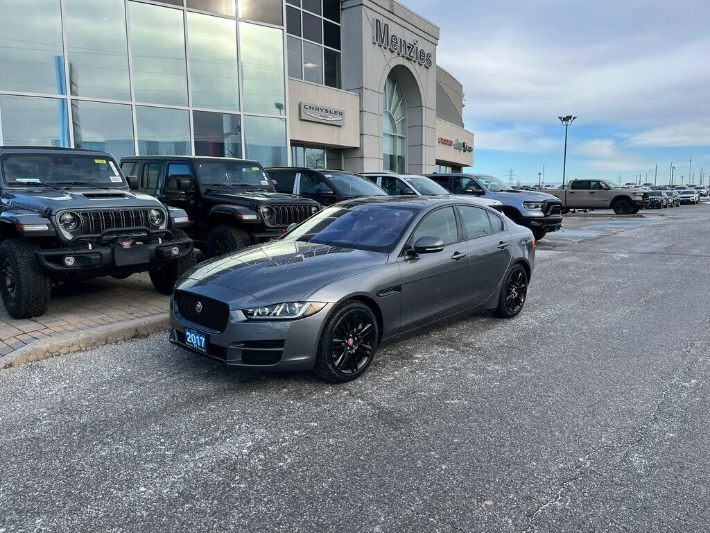 Jaguar XE