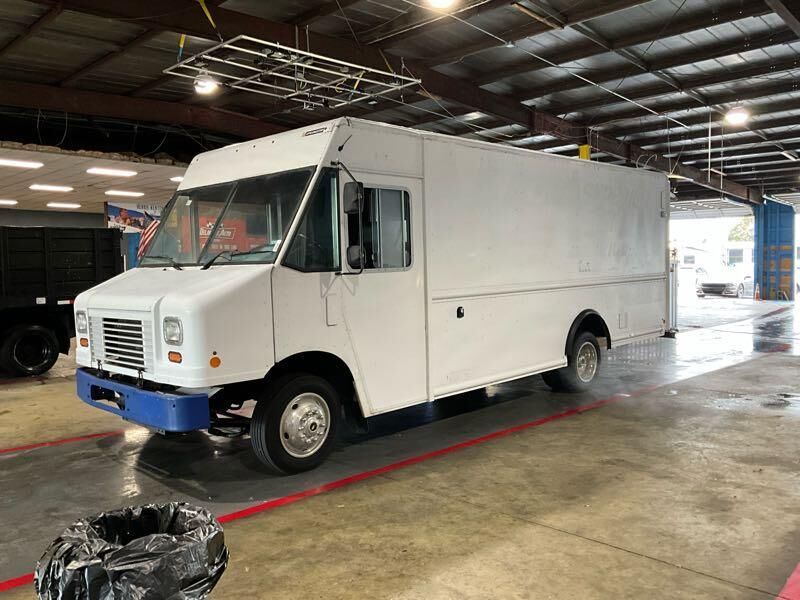 Ford Commercial Chassis