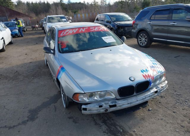 BMW 528i