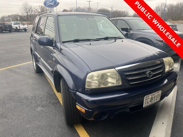 Suzuki XL7
