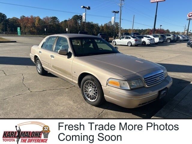 Ford Crown Victoria