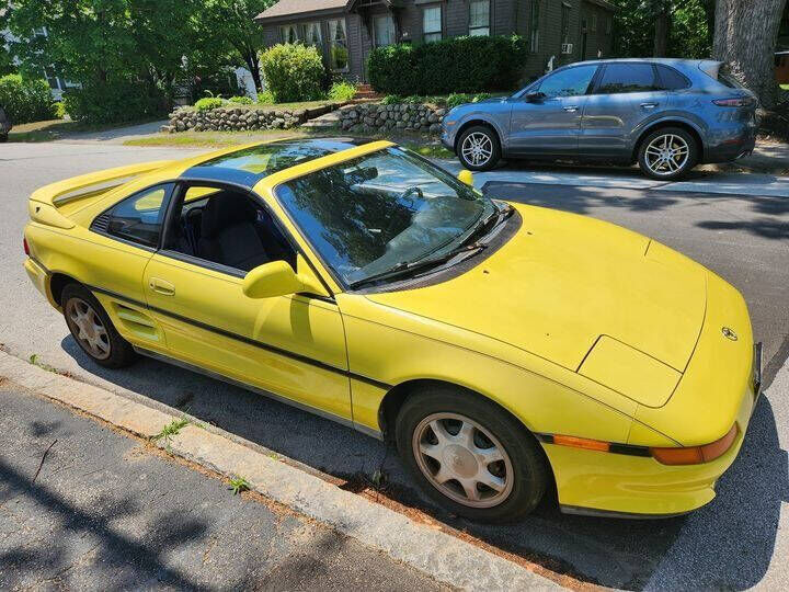 Toyota MR2