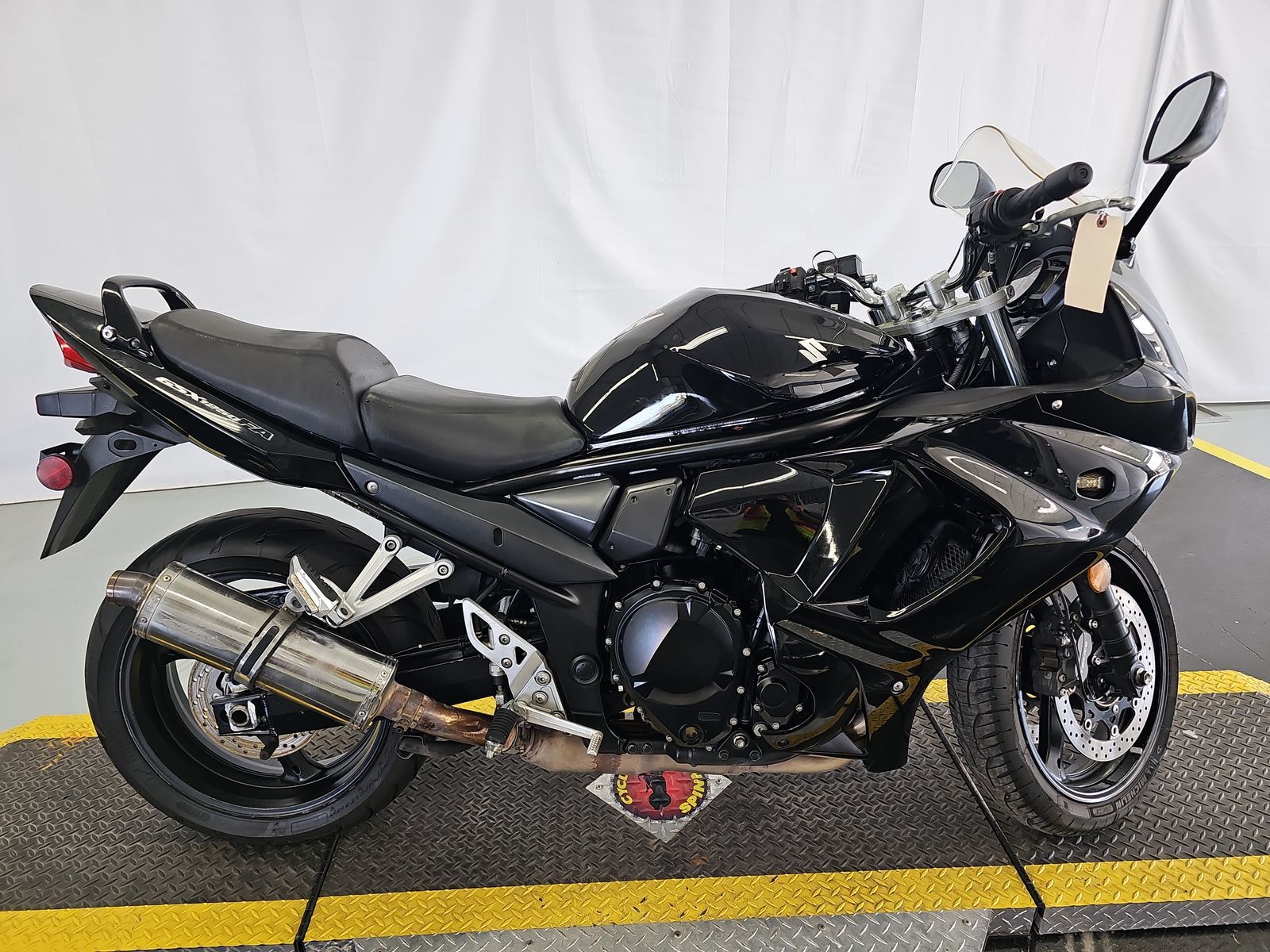 Suzuki GSX1250FAL