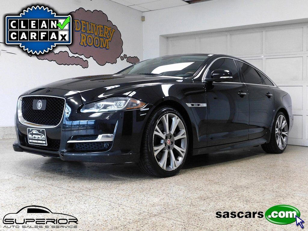 Jaguar XJ
