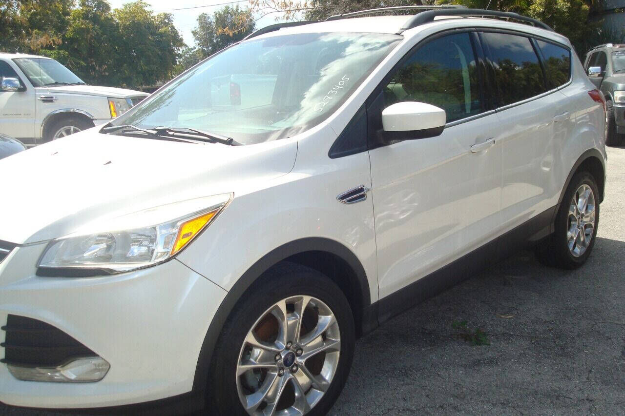 2013 FORD Escape