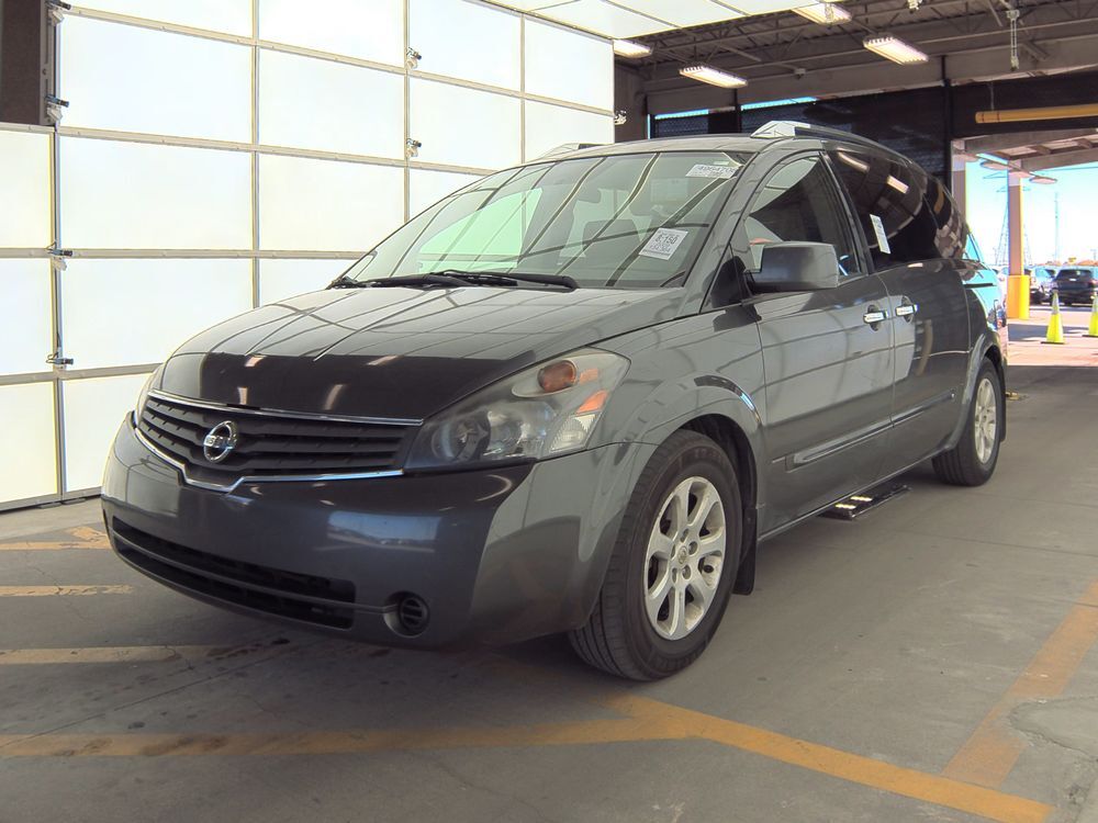 Nissan Quest