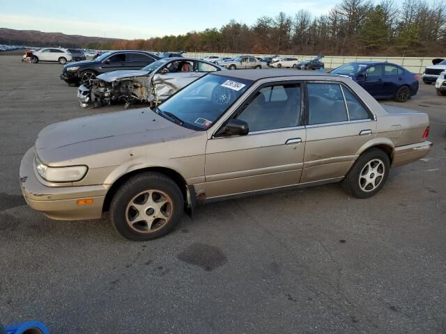 Nissan Stanza