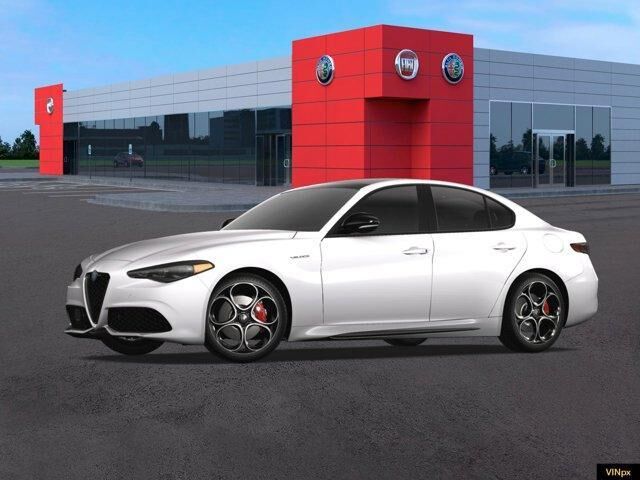 2025 ALFA ROMEO Giulia