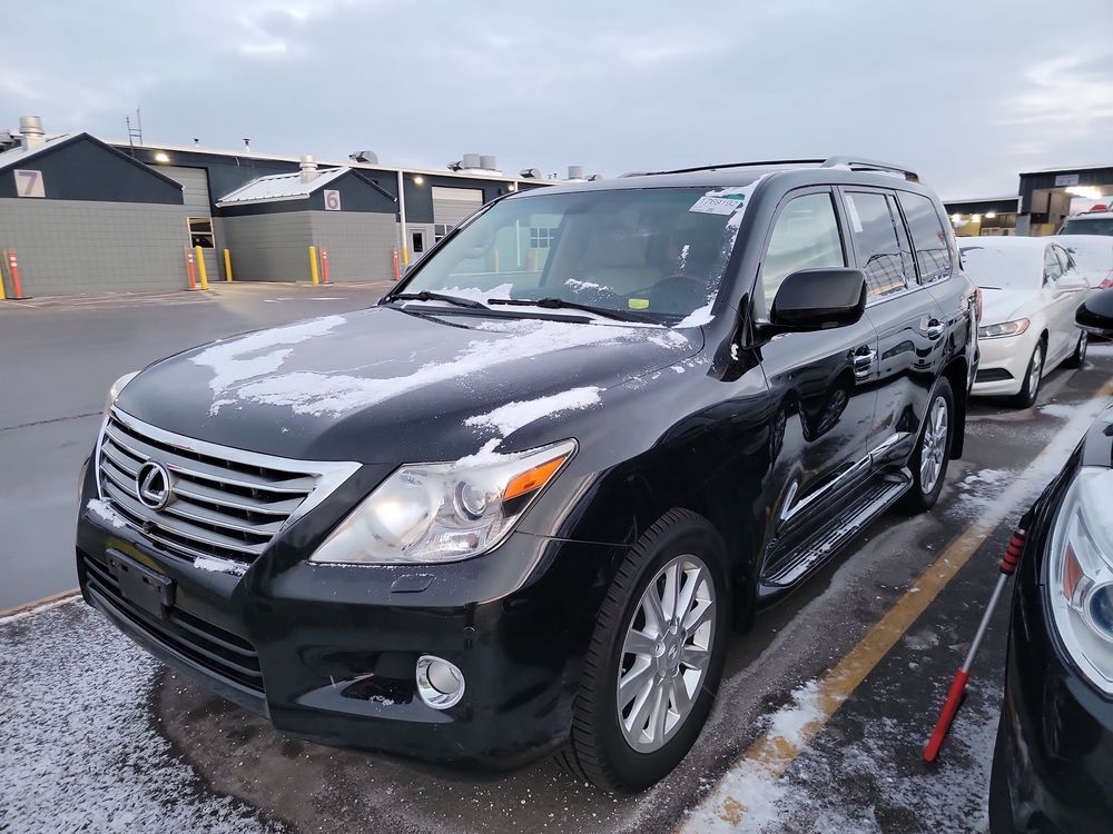 Lexus LX
