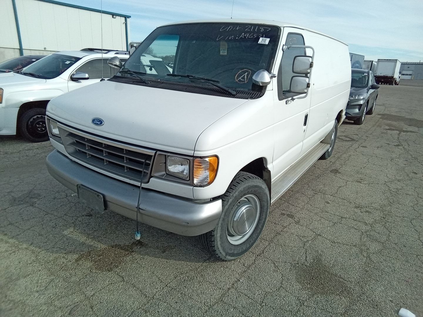 Ford E-350