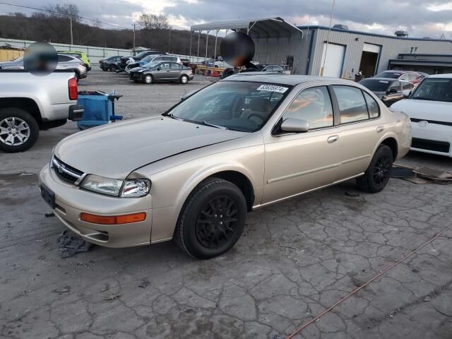 Nissan Maxima
