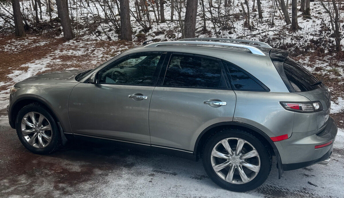 Infiniti FX45