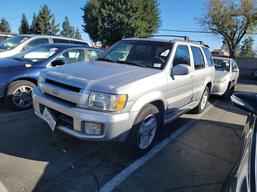 Infiniti QX4