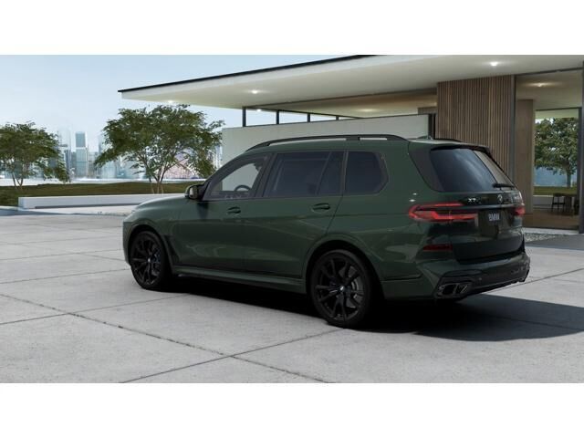 2025 BMW X7