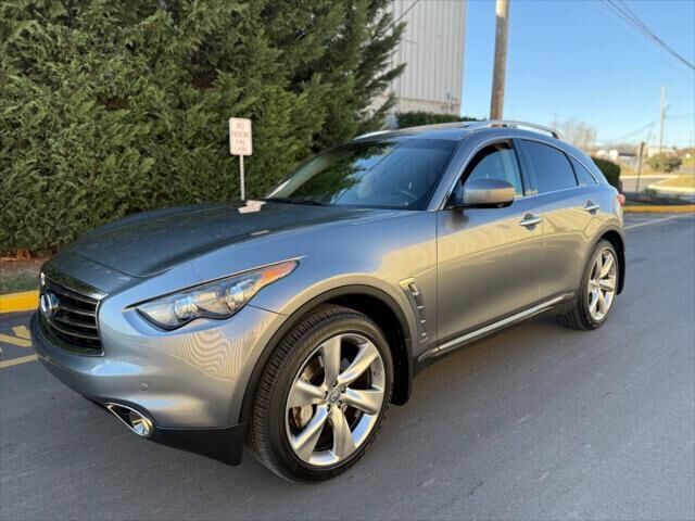 Infiniti FX50
