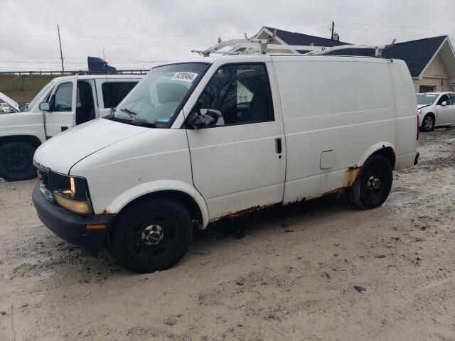 GMC Safari