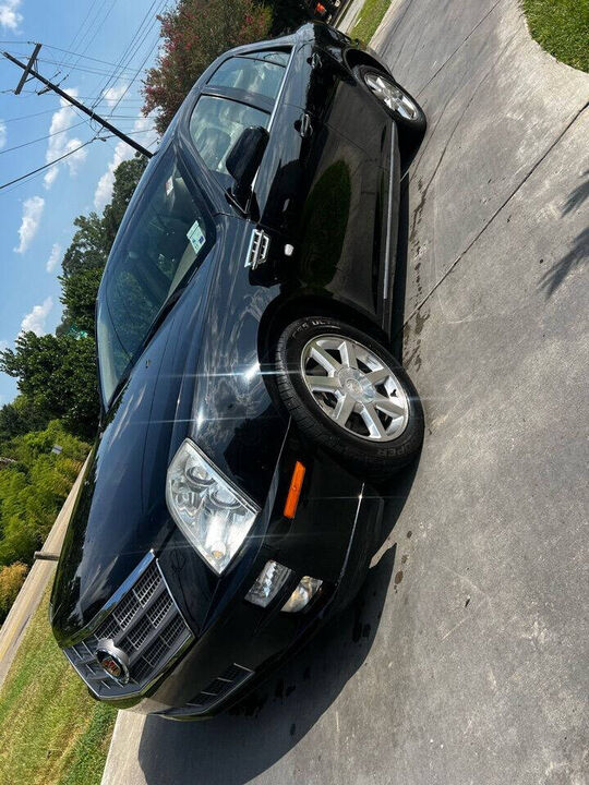 Cadillac STS