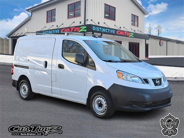 Nissan NV200