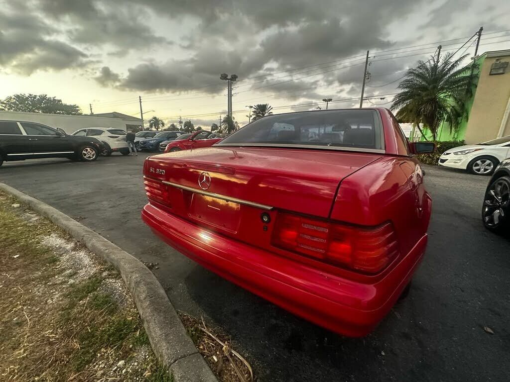 Mercedes-Benz SL-Class