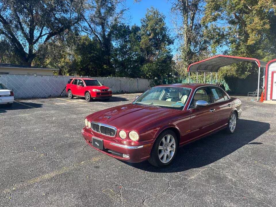 Jaguar Vanden Plas