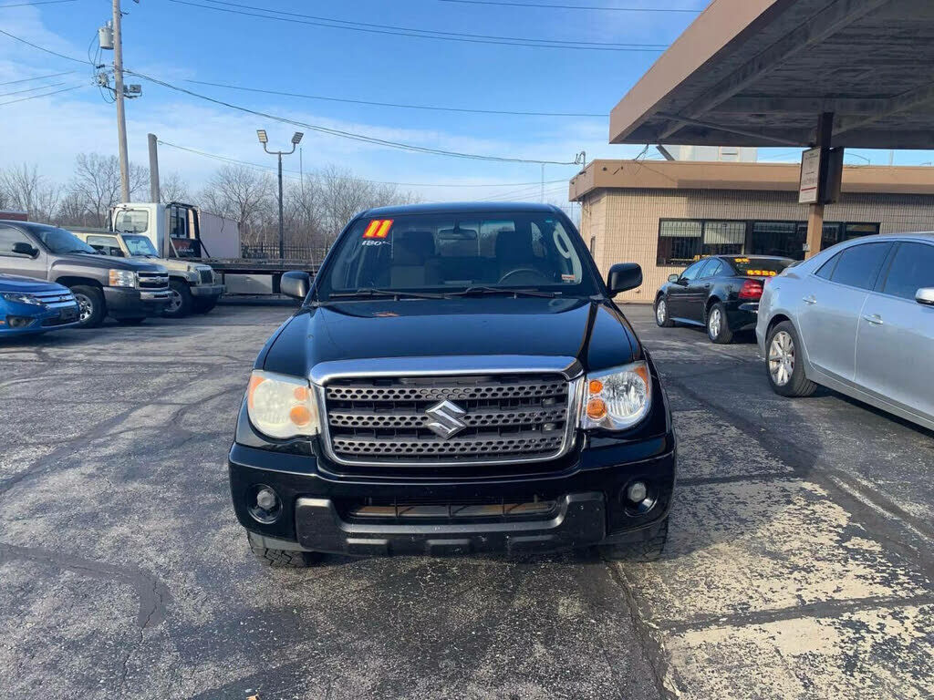 Suzuki Equator