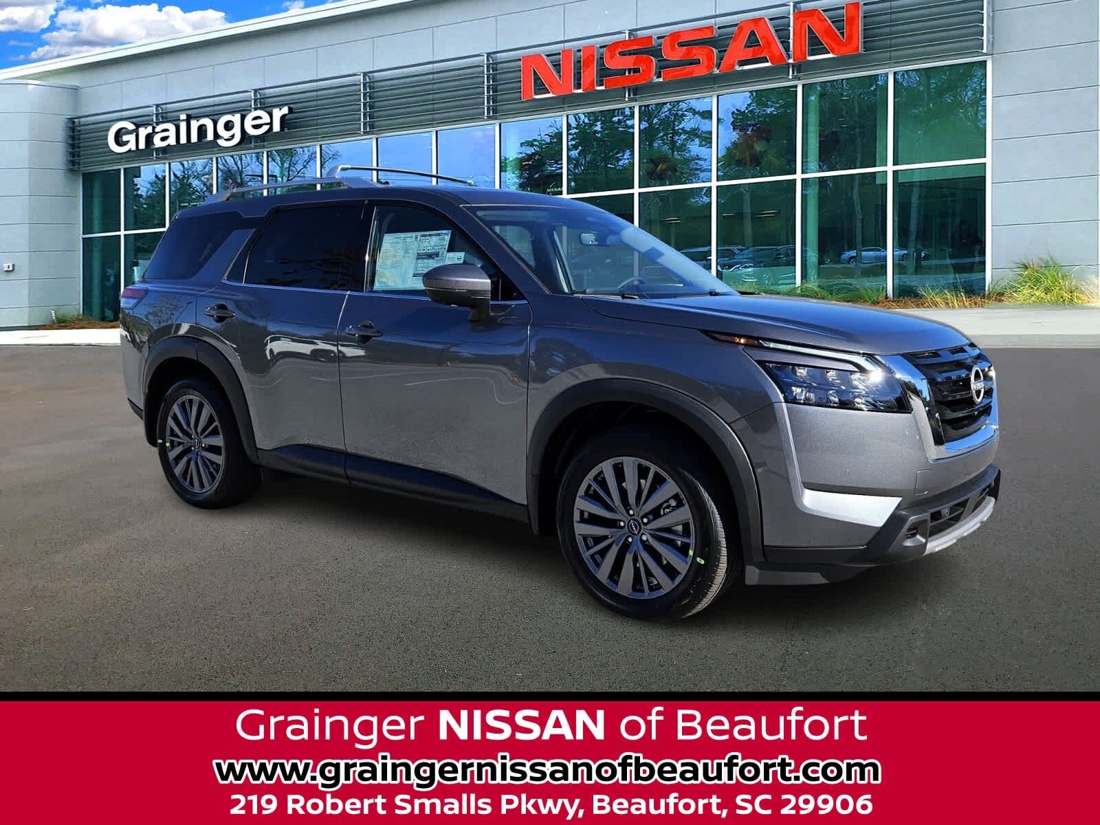 2025 NISSAN Pathfinder