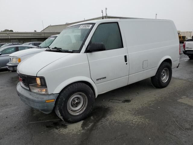 GMC Safari