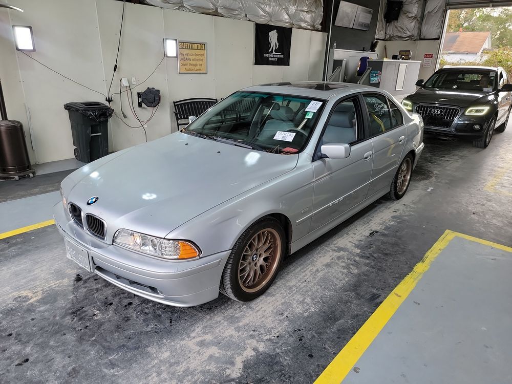 BMW 530i