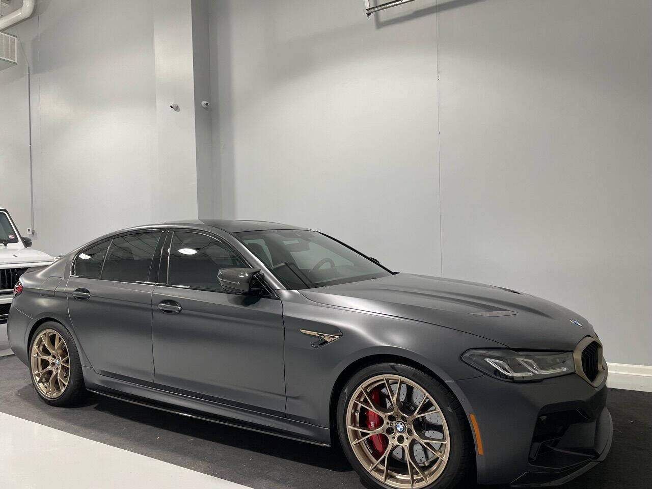 2022 BMW M5