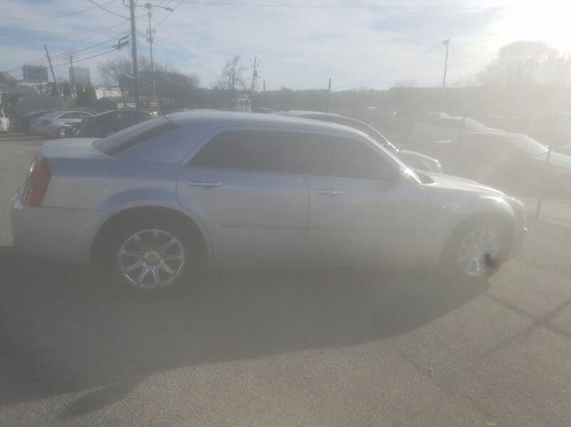 2005 CHRYSLER 300C