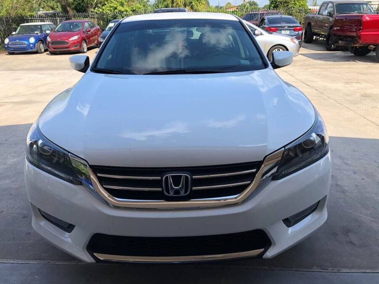 2015 HONDA Accord