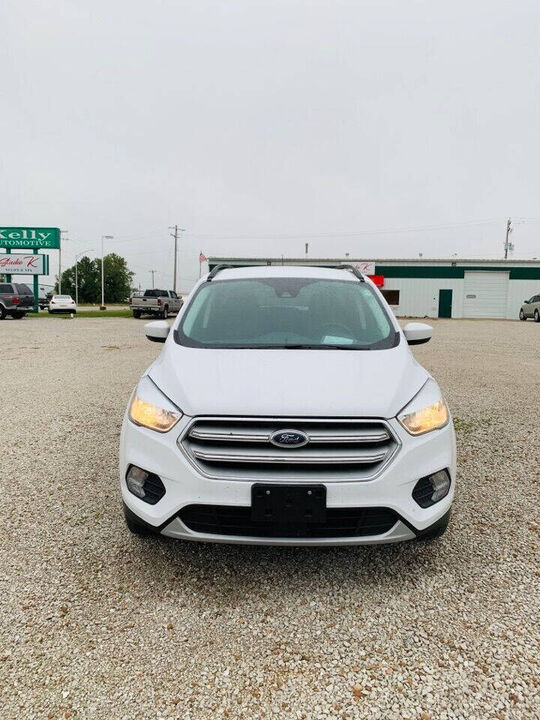 2018 FORD Escape