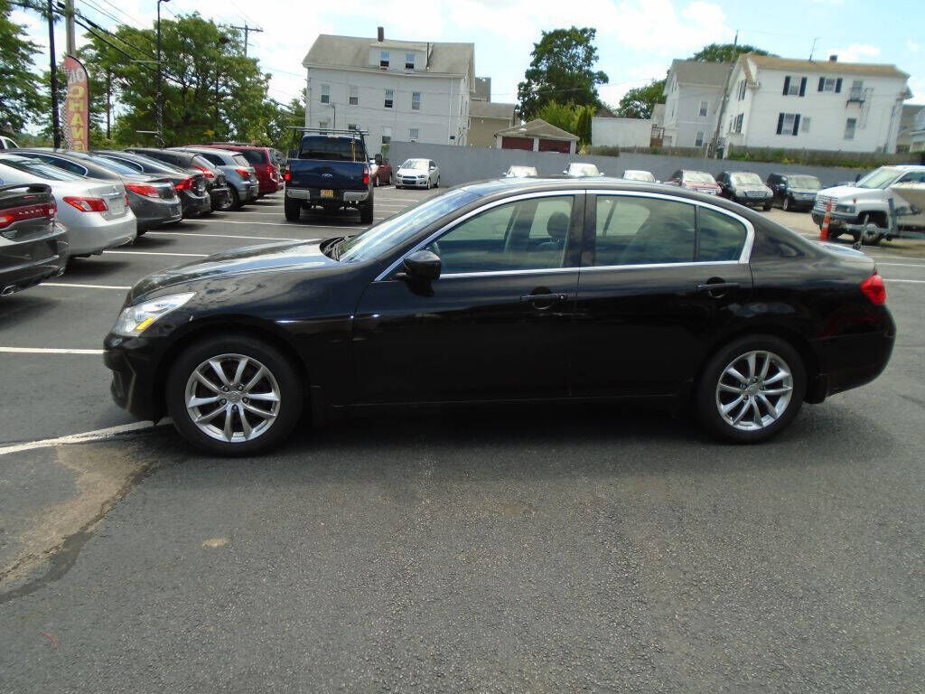 2009 INFINITI G37