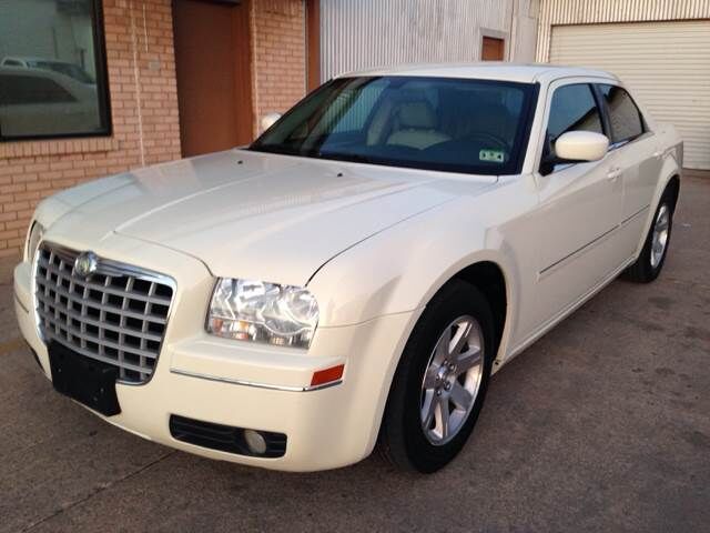 2007 CHRYSLER 300
