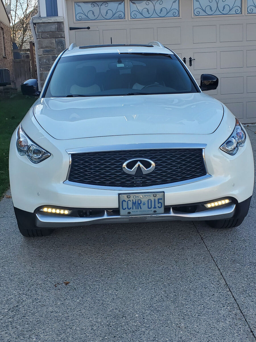 Infiniti QX70