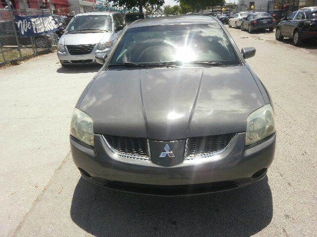 Mitsubishi Galant