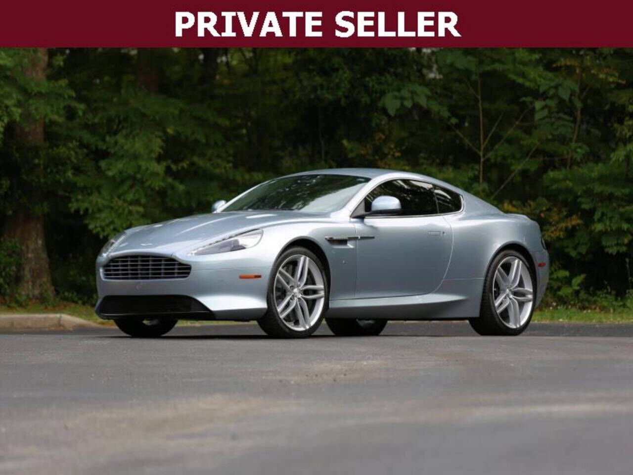 Aston Martin DB9