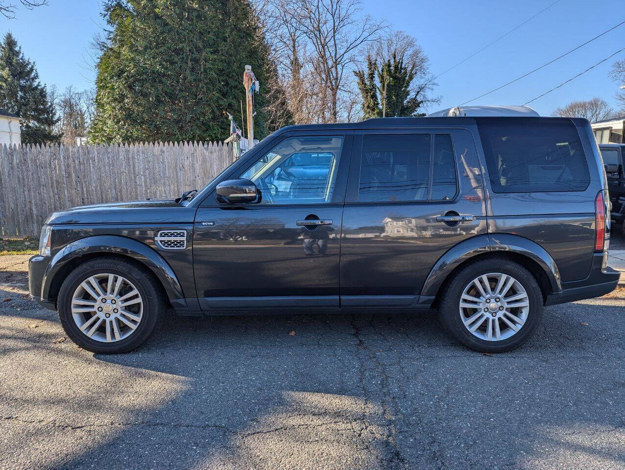 Land Rover LR4