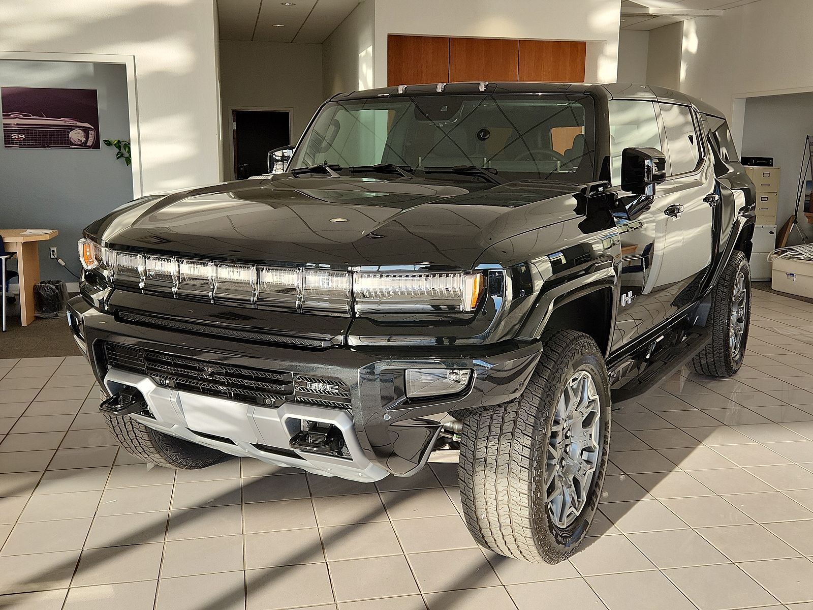 2025 GMC Hummer EV SUV