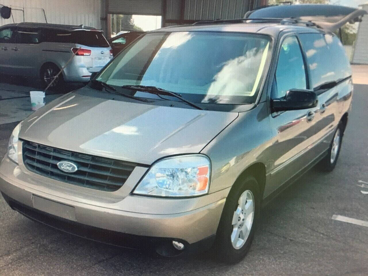 2005 FORD Freestar