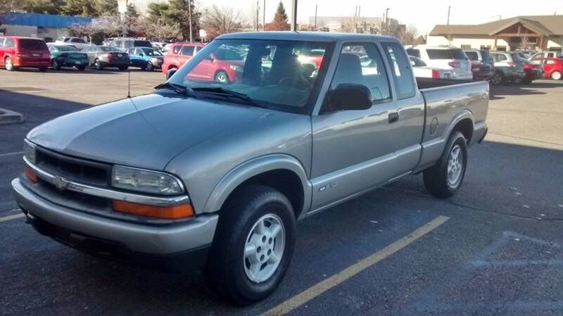 2003 CHEVROLET S-10 Pickup