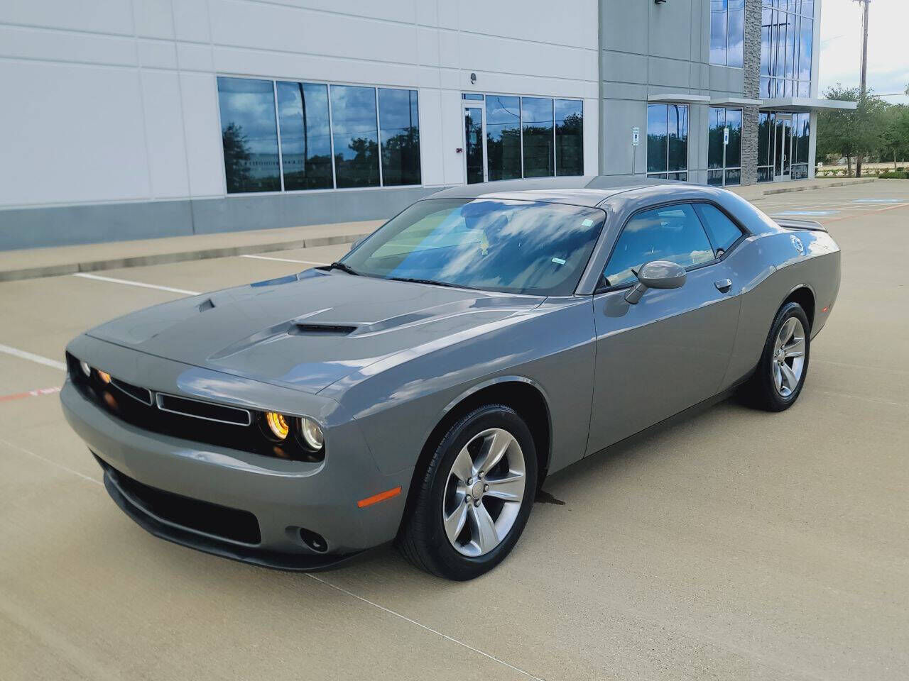 2019 DODGE Challenger