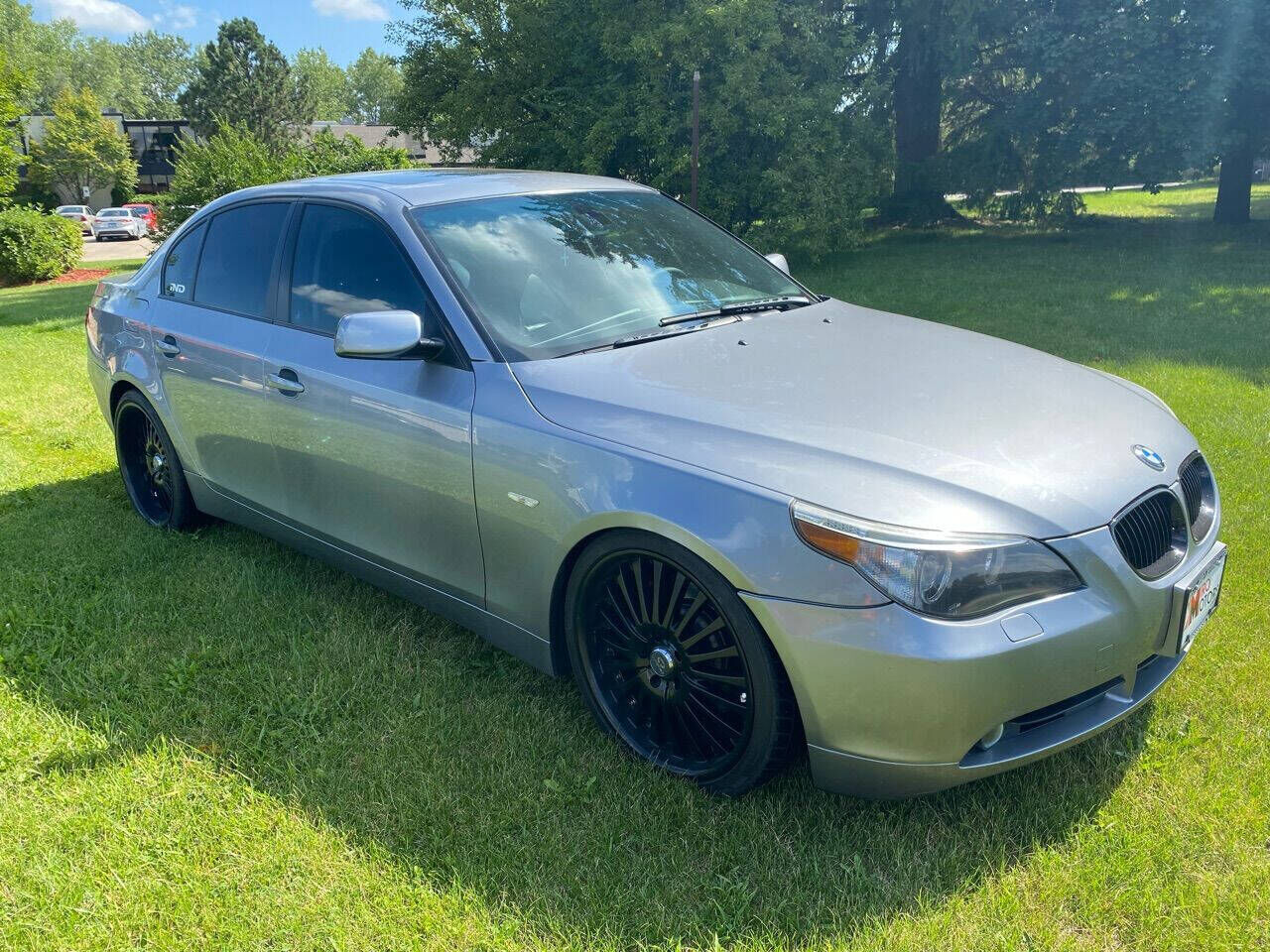BMW 545i
