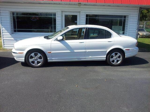 Jaguar X-Type