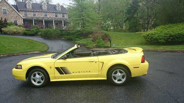 2001 FORD Mustang