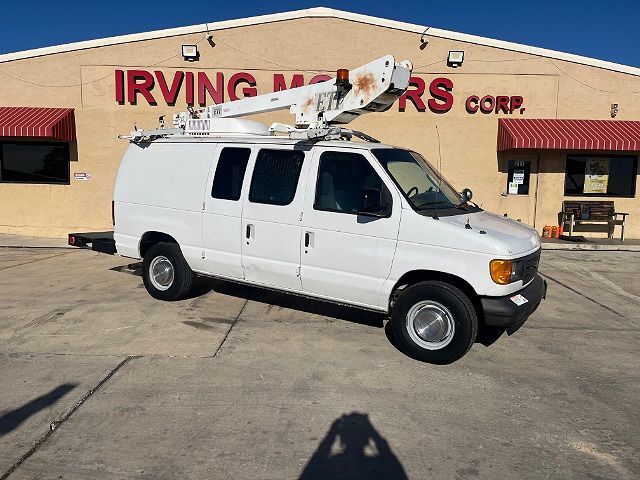 2006 FORD E-350