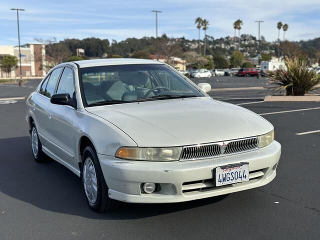 Mitsubishi Galant
