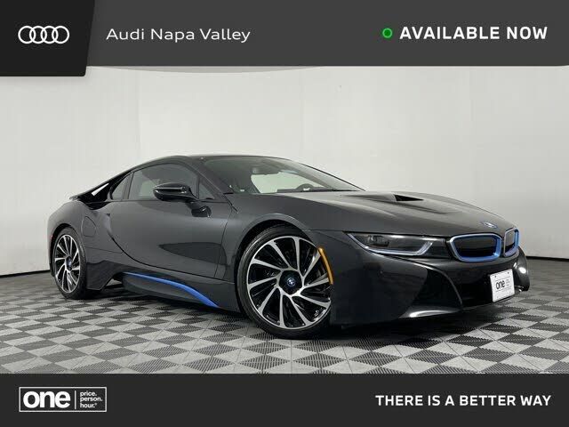 BMW i8