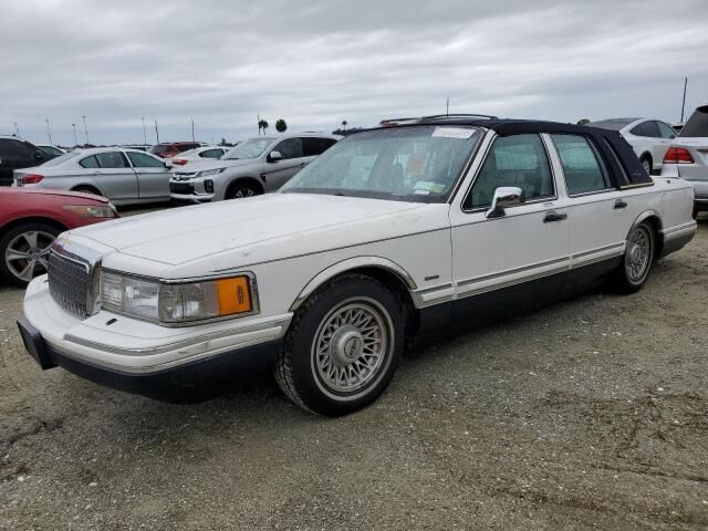 Lincoln Town Car