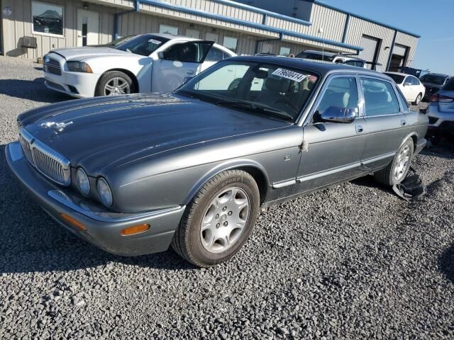 Jaguar Vanden Plas